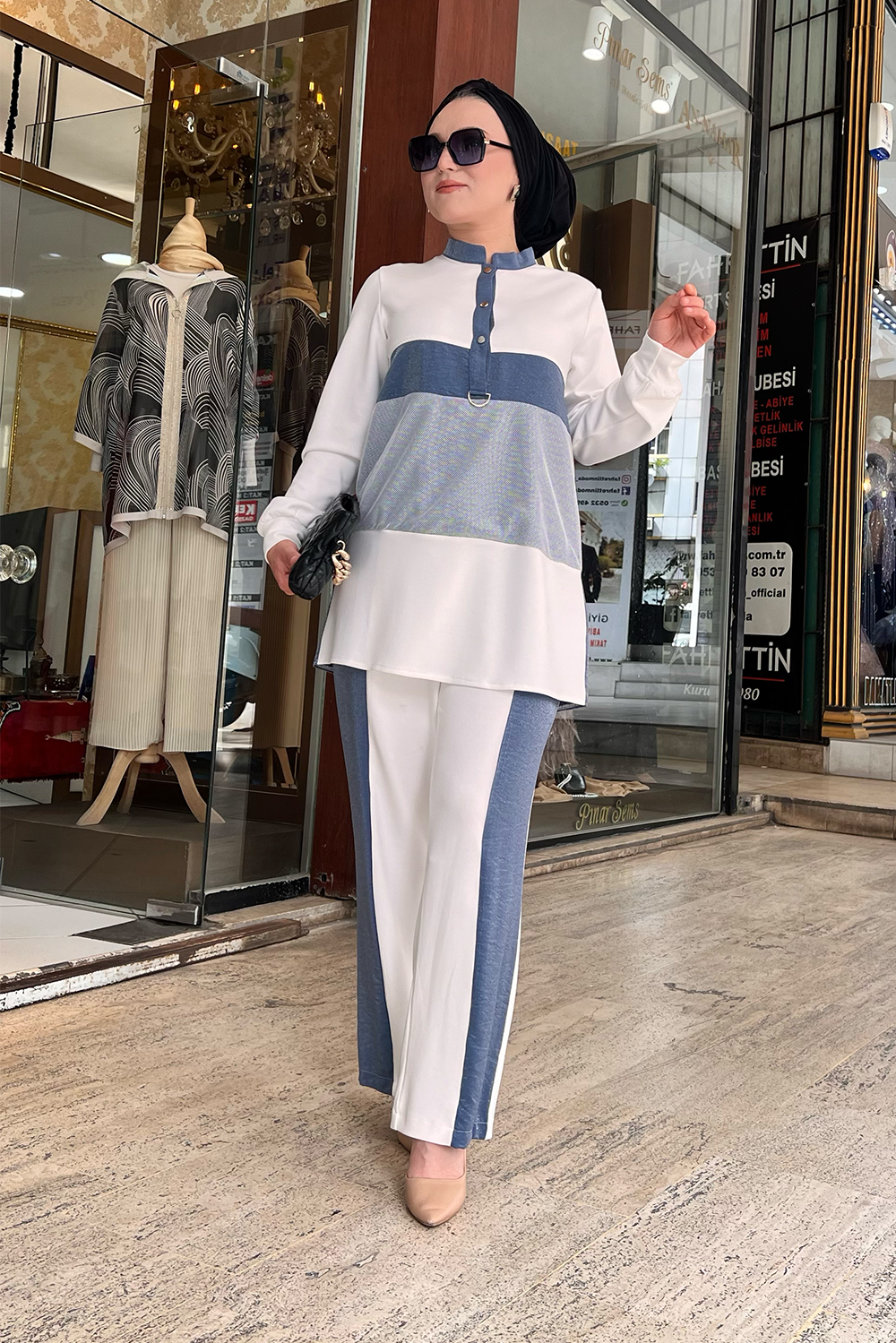 Esswaap Oyhs Kumaş Önü File Detaylı Garnili Pantolon Sweat Takım 7630 Esswaap Oyhs Kumaş Önü File Detaylı Garnili Pantolon Sweat Takım 7630